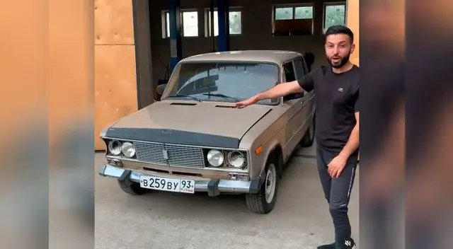 El auto expulsa fuego y ha dejado asombrados a los usuarios de Instagram. El auto expulsa fuego y ha dejado asombrados a los usuarios de Instagram.