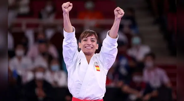 Dejó el Karate para apoyar a su madre con cáncer y hoy gana el oro en Tokio 2020: La historia de Sandra Sánchez.
