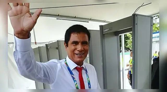 La noticia lo confirmó Lalo Archimbaud, su amigo cercano y conocido conductor de Radio Ovación. La noticia lo confirmó Lalo Archimbaud, su amigo cercano y conocido conductor de Radio Ovación.