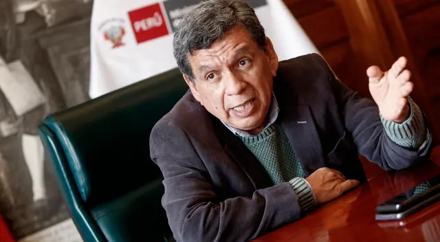 Hernando Cevallos no descartaría el futuro optar por una cuarentena COVID-19.