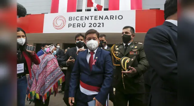 Premier fue blanco de ácidas críticas en las redes sociales. Premier fue blanco de ácidas críticas en las redes sociales.