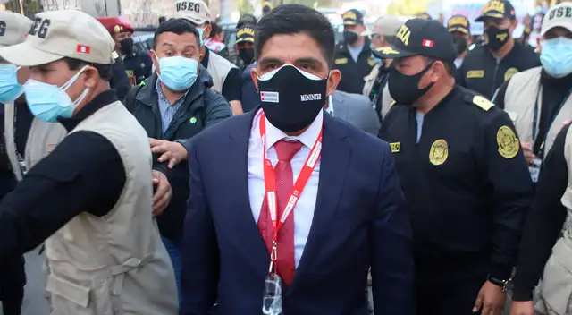 Carrasco Millones reiteró que su cartera trabajará de la mano con la Policía, la ciudadanía en general y otras instituciones como el Ministerio Público.