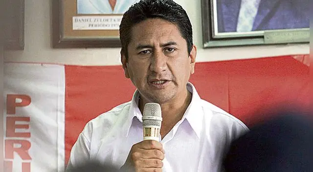 Vladimir Cerrón y su entorno son denunciados por extorsión