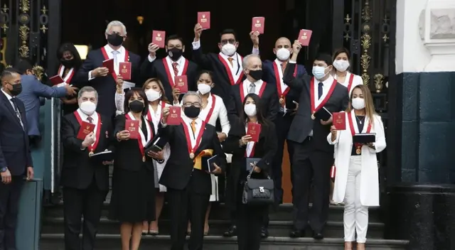 Fuerza Popular buscaría presidir la Comisión de Constitución del Congreso Fuerza Popular buscaría presidir la Comisión de Constitución del Congreso