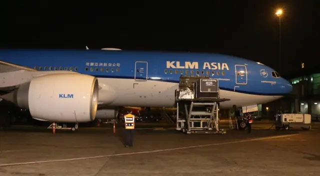 Dosis llegaron al aeropuerto Jorge Chávez. Dosis llegaron al aeropuerto Jorge Chávez.