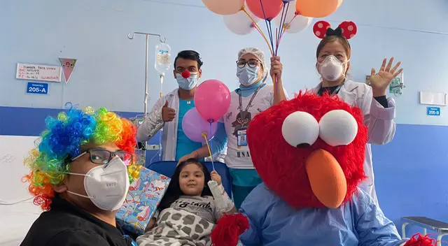 Pequeños celebraron el Día del Niño con divertido show.