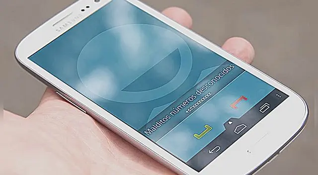 Utiliza apps que bloquean números desconocidos.