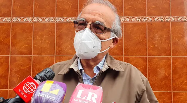 El presidente Pedro Castillo se comprometió a detener los abusos de los monopolios en el país. El presidente Pedro Castillo se comprometió a detener los abusos de los monopolios en el país.