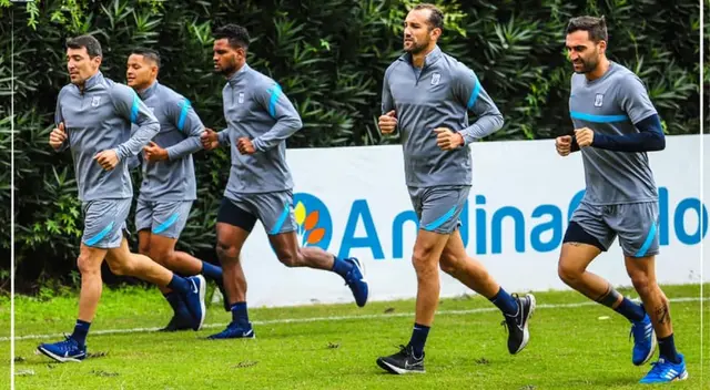 Alianza Lima no descuidado nada en sus entrenamientos para hacer frente a la 'U' y derrotarlo. Alianza Lima no descuidado nada en sus entrenamientos para hacer frente a la 'U' y derrotarlo.