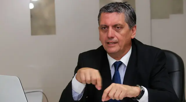 Luis Raygada fue embajador de Perú en Venezuela en 2007.