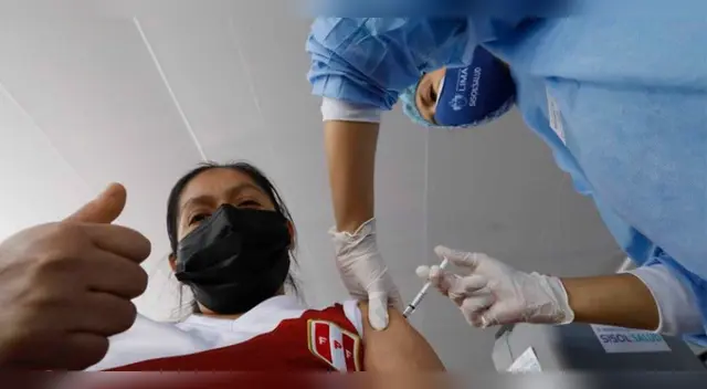 Vacunatón busca cerrar brecha de mayores de 40 años que faltan aplicarse segunda dosis Vacunatón busca cerrar brecha de mayores de 40 años que faltan aplicarse segunda dosis