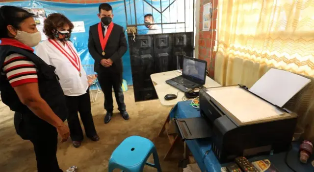 Presidenta del Poder Judicial Elvia Barrios visitó a los jueces que trabajan cerca de la frontera con Ecuador Presidenta del Poder Judicial Elvia Barrios visitó a los jueces que trabajan cerca de la frontera con Ecuador