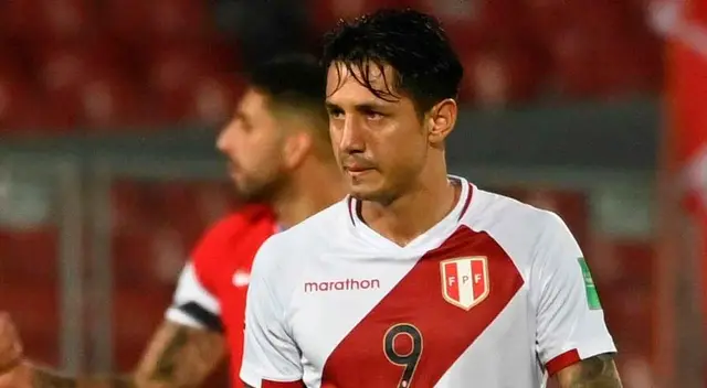 Gianluca Lapadula espera por una oferta de un club.