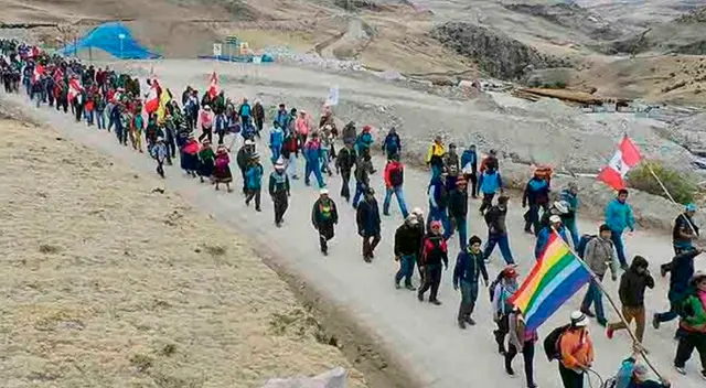 Comuneros tienen un conflicto con la minera las Bambas.