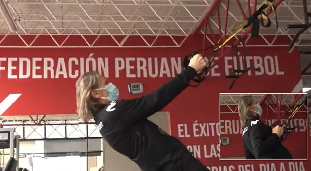 Ricardo Gareca llamó la atención en las redes sociales con rutina de ejercicios. Ricardo Gareca llamó la atención en las redes sociales con rutina de ejercicios.