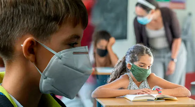 La cifra es de preocupación de autoridades sanitarias debido al retorno a clases, la variante Delta y el próximo invierno. La cifra es de preocupación de autoridades sanitarias debido al retorno a clases, la variante Delta y el próximo invierno.