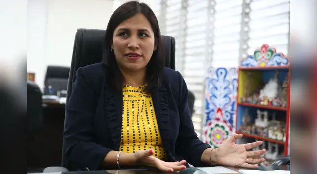 Flor Pablo se pronuncia tras presentación en quechua de Bellido