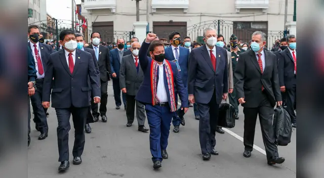 Gabinete ministerial aún es observado con rechazo por la oposición. Gabinete ministerial aún es observado con rechazo por la oposición.
