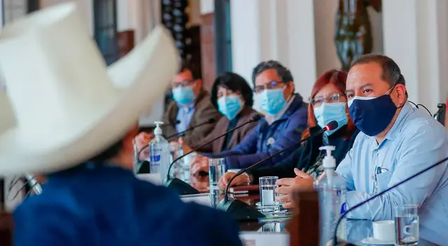 Pedro Castillo viene estudiando la posibilidad de crear un ministerio de Ciencia y Tecnología. Pedro Castillo viene estudiando la posibilidad de crear un ministerio de Ciencia y Tecnología.