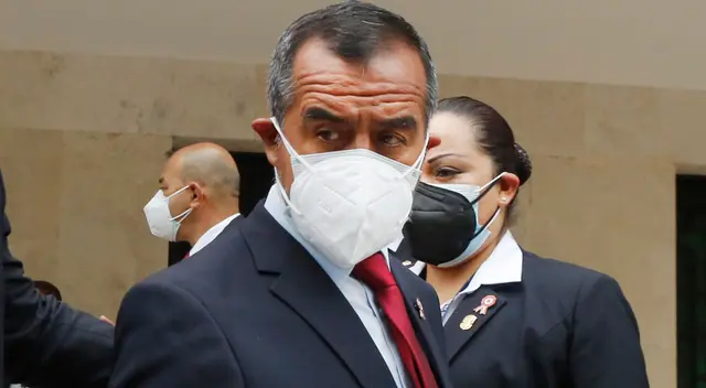 Anteriormente el MTPE Iber Maraví aseguró que renunciar 'sería darle el gusto a la ultraderecha'.