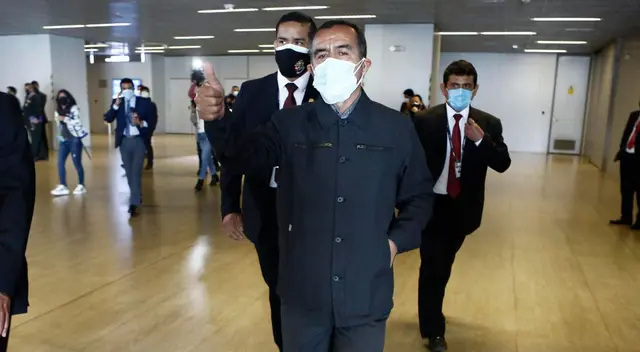 Iber Maraví no ha renunciado a su cargo Iber Maraví no ha renunciado a su cargo