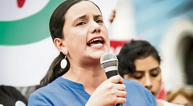 Verónika Mendoza se pronuncia por las agresiones verbales contra la congresista Patricia Chirinos