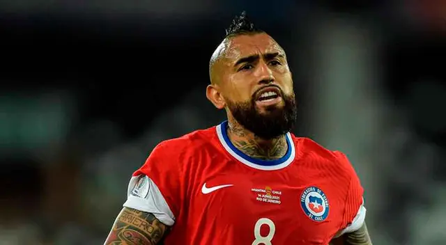 Arturo Vidal aparece en todo el mapa peruano representando a Chile. Arturo Vidal aparece en todo el mapa peruano representando a Chile.