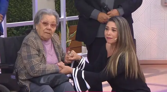 Abuelita Mónica hizo llorar a todos en Mujeres al Mando.