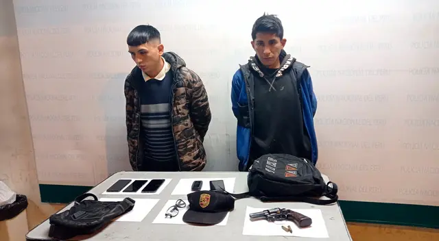 PNP detiene a dos delincuentes.