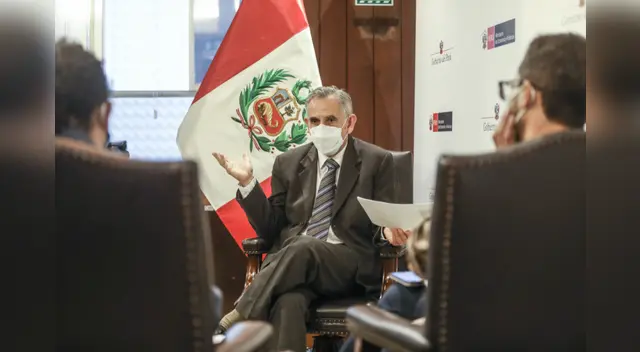 Ministro de Economía presentó el presupuesto 2022.