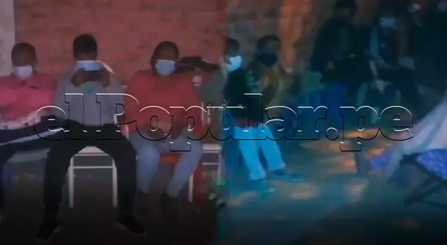 Adultos mayores duermen en las calles para ser vacunados contra el COVID-19.