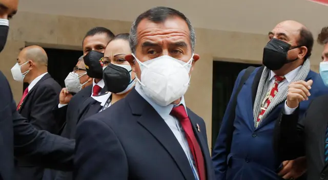 Iber Maraví se pronuncia sobre su continuidad como titular del MTC. Iber Maraví se pronuncia sobre su continuidad como titular del MTC.