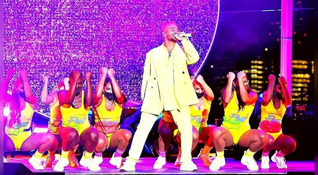 Los fans esperan a los ganadores de cada nominación en los MTV Video Music Awards 2021. Los fans esperan a los ganadores de cada nominación en los MTV Video Music Awards 2021.