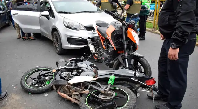 Los vehículos en que se desplazaban los detenidos