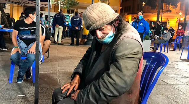 Personas en situación de abandono recibieron primera dosis. Personas en situación de abandono recibieron primera dosis.