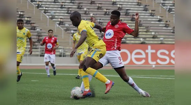 Juan Aurich tras la victoria ante Stein no juega por COVID-19 en su plantilla.