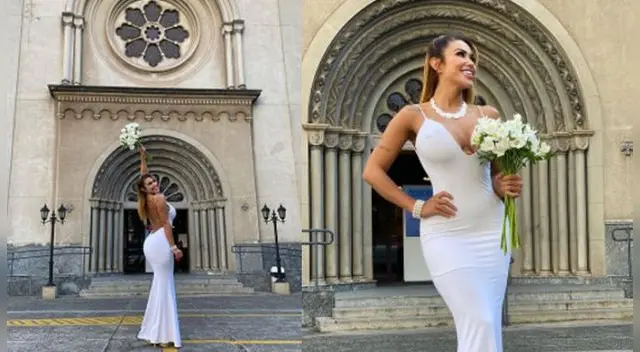 La influencer se vistió de blanco y posó con un ramo de rosas blancas.