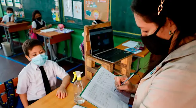16 colegios iniciaron sus clases semipresenciales hoy 15 de septiembre.