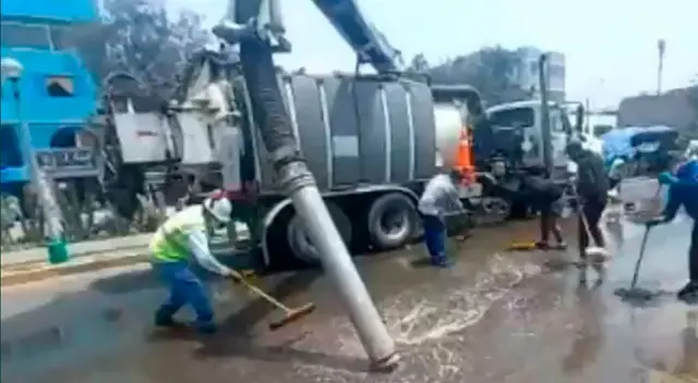 rotura de tubería afecta a vecinos