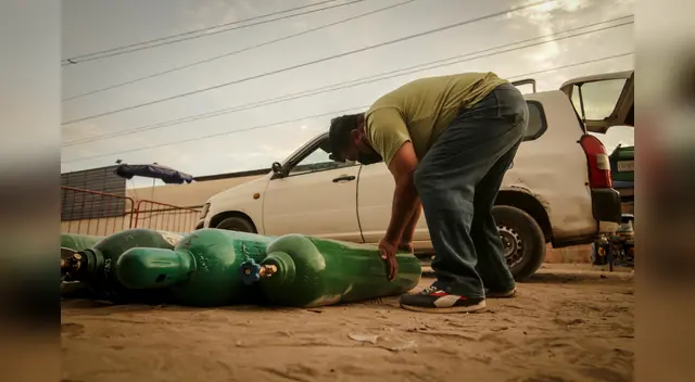 El COVID-19 continúa enlutando a familias peruanas. El COVID-19 continúa enlutando a familias peruanas.