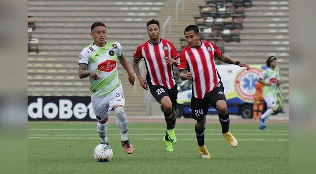 Unión Huaral desarrolla una buena campaña en la fase 2 y camina rumbo a la Liga 1. Unión Huaral desarrolla una buena campaña en la fase 2 y camina rumbo a la Liga 1.