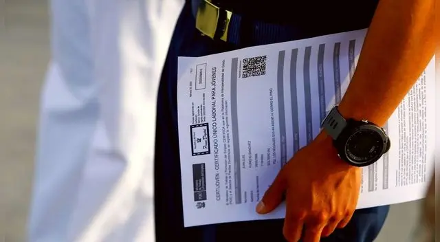 El trámite dura 30 minutos pero sí hay observaciones deberás vovler en 3 días. El trámite dura 30 minutos pero sí hay observaciones deberás vovler en 3 días.