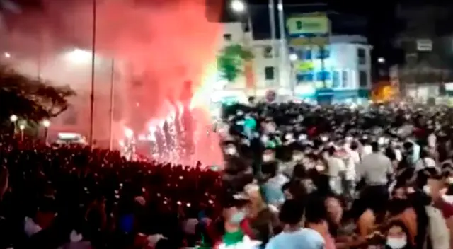 Pobladores en Chanchamayo festejan aniversario como sino existiera pandemia.