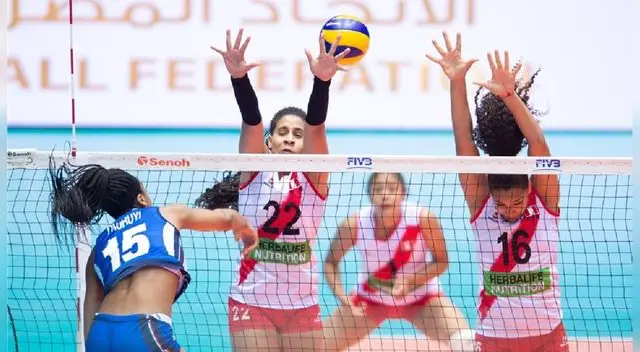 Sumó ante Italia la Sub 18 de Perú su tercera derrota, pero por derrota de Egipto clasificó a octavos.