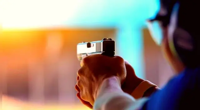 Soñar que te disparan tiene varias interpretaciones. Soñar que te disparan tiene varias interpretaciones.