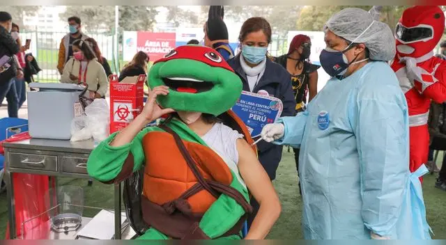 mañana inicia vacunación a personas de 21 y 22 años mañana inicia vacunación a personas de 21 y 22 años