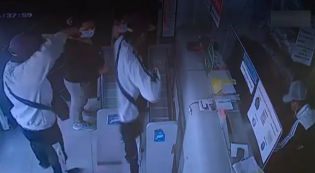 cámaras registran robo a una lavandería