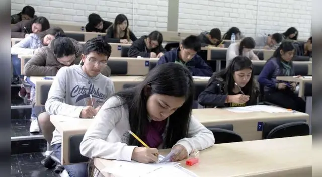 Los postulantes están inconformes con el criterio percentil que usa actualmente el Pronabec. Foto: La República Los postulantes están inconformes con el criterio percentil que usa actualmente el Pronabec. Foto: La República