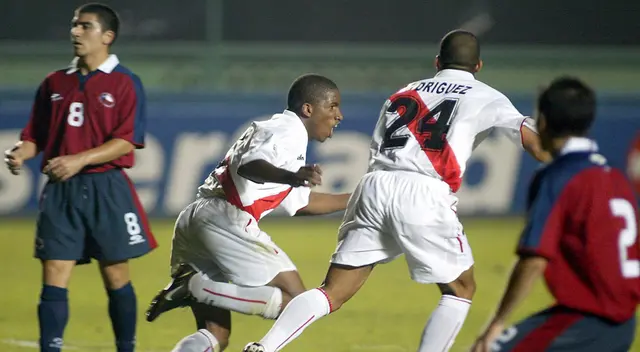 Jefferson Farfán es uno de los referentes de la selección peruana. Jefferson Farfán es uno de los referentes de la selección peruana.