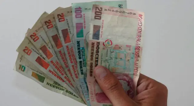 Consulta AQUÍ si recibirás el Bono de 700 soles Consulta AQUÍ si recibirás el Bono de 700 soles